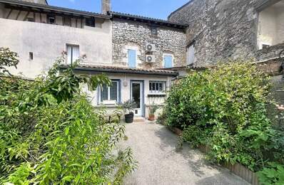 Maison de bourg de 5 pièces principales — photo du bien