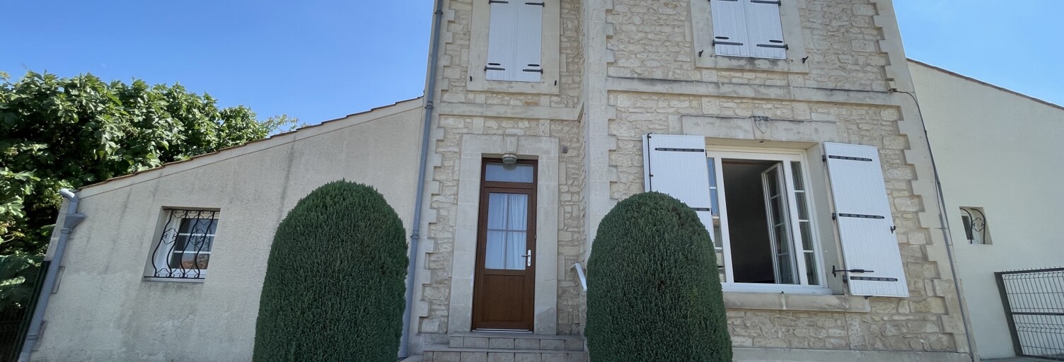 Maison 5 Pièces 118 m² à vendre à Pons (17800)