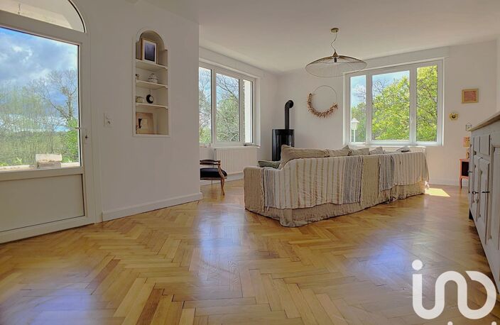 Vente Maison/villa 8 pièces — photo 4