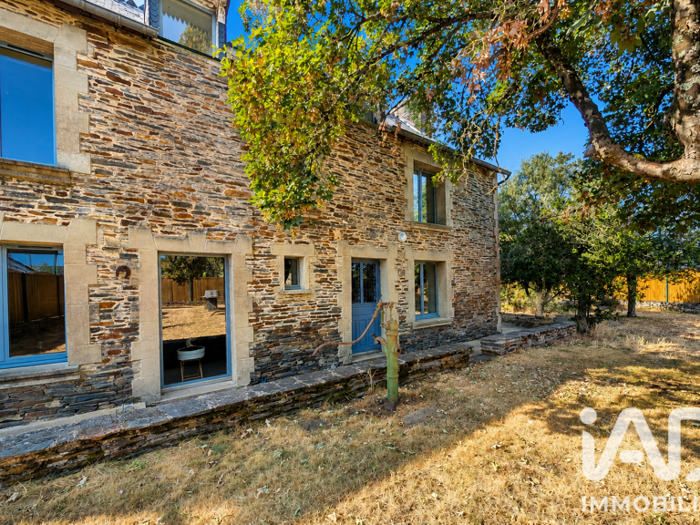 Vente Maison/villa 8 pièces — photo 1