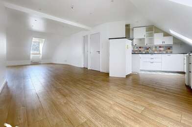 Appartement 3 pièces 155875 €