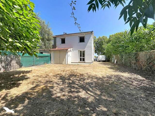 Maison 4 pièces 76 m² à Saint-Denis-de-Pile — photo du bien
