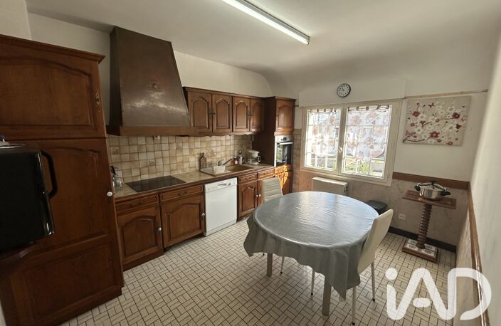 Vente Maison traditionnelle 7 pièces — photo 5