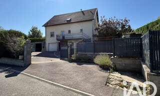 Maison 5 Pièces 188 m² à vendre à Fontain (25720)