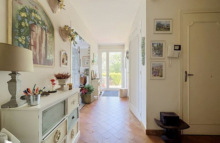 Vente maison 6 pièces 136 m² Montussan (33450) — photo 2
