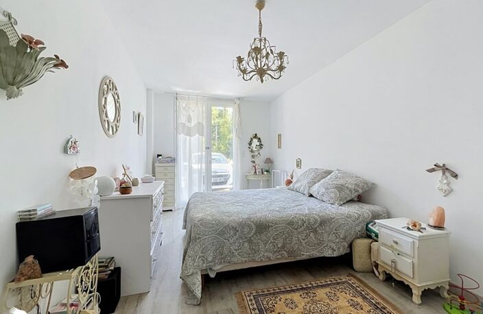 Vente maison 6 pièces 136 m² Montussan (33450) — photo 4