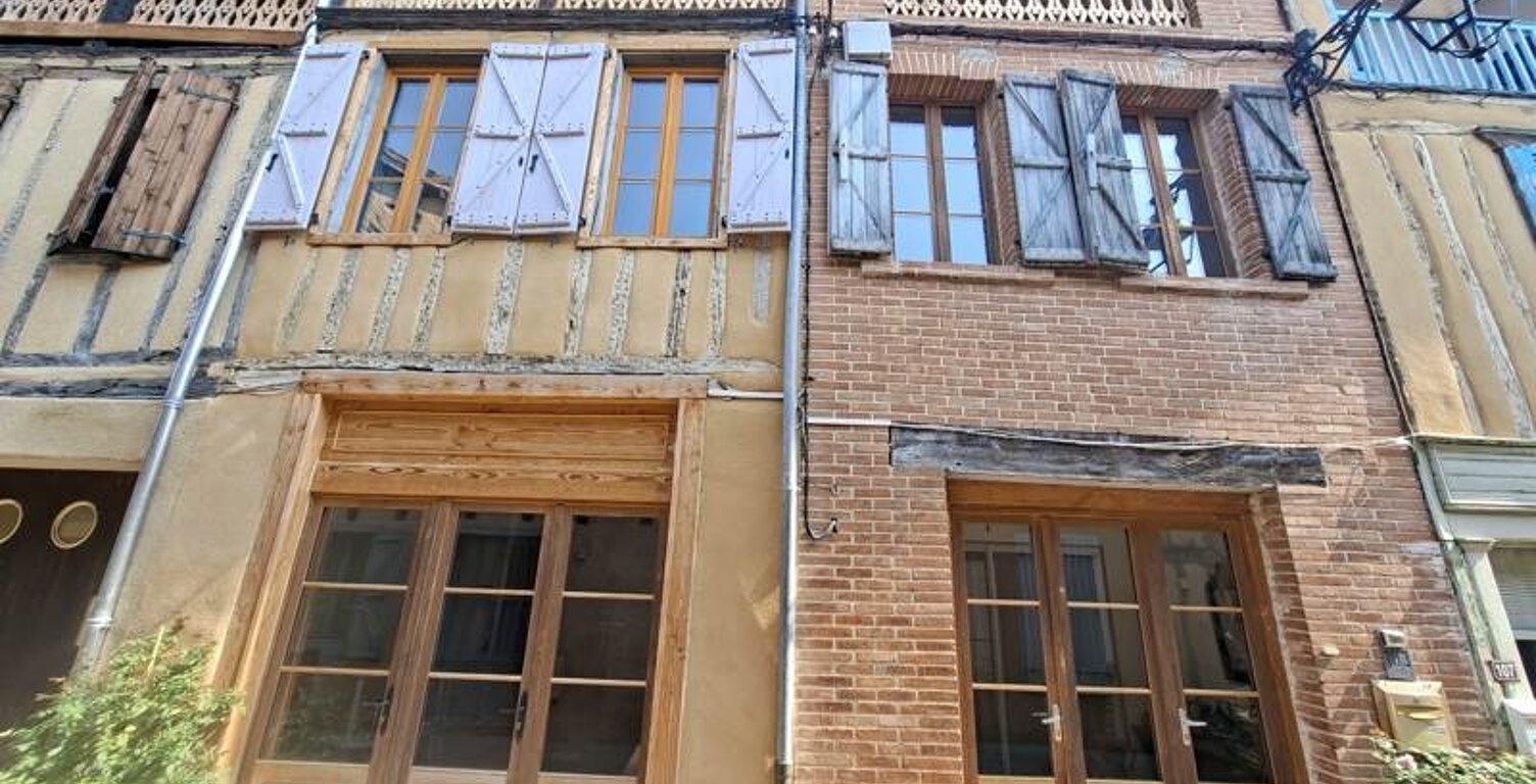 Maison de bourg de 7 pièces principales — photo 1