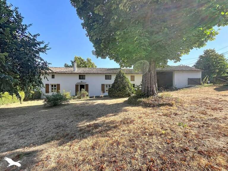 Maison de bourg de 4 pièces principales — photo 1