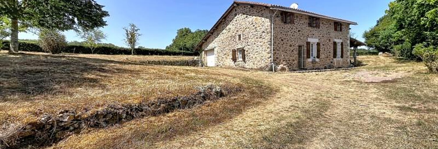 Maison 4 Pièces 121 m² à vendre à Écuras (16220)
