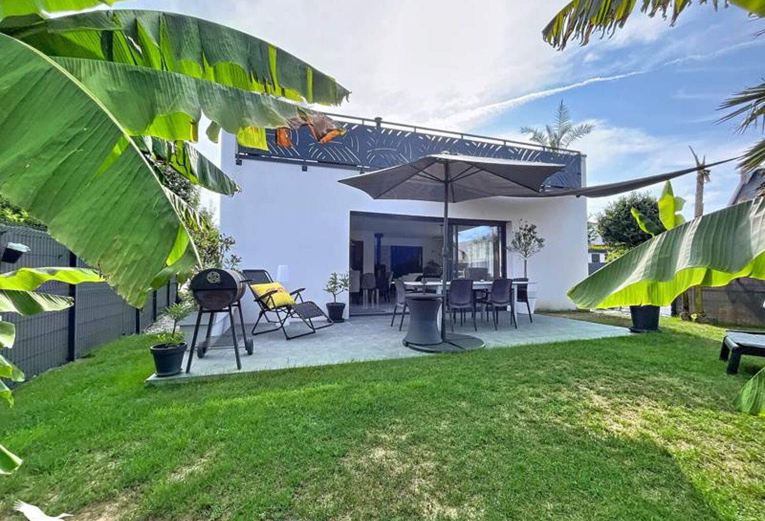 Contemporaine de 7 pièces principales — photo 1