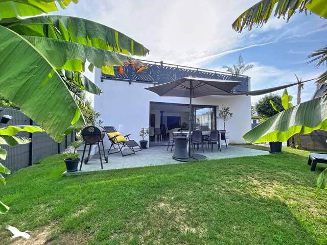 Contemporaine de 7 pièces principales — photo du bien