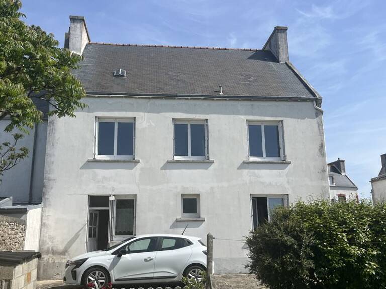 Maison en pierre de 5 pièces principales — photo 1