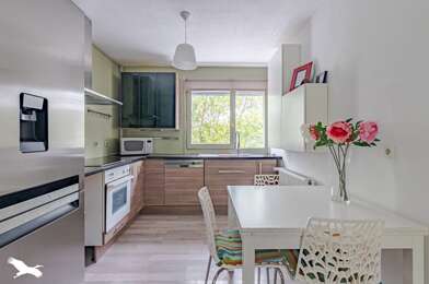 Appartement 3 pièces 168540 €
