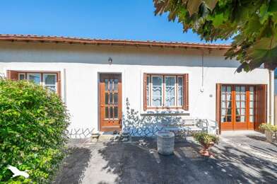 Maison 6 pièces 437808 €