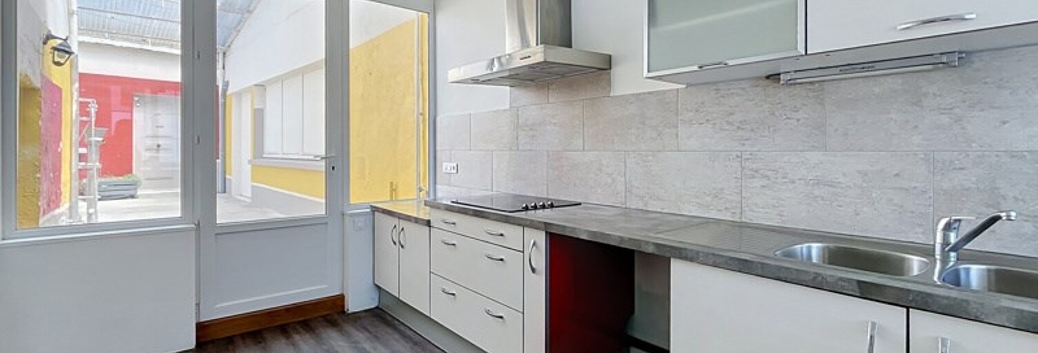 Maison 5 Pièces 121 m² à vendre à Beurlay (17250)