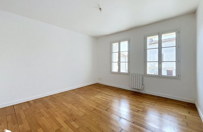 Vente immeuble  148 m² Beurlay (17250) — photo 4