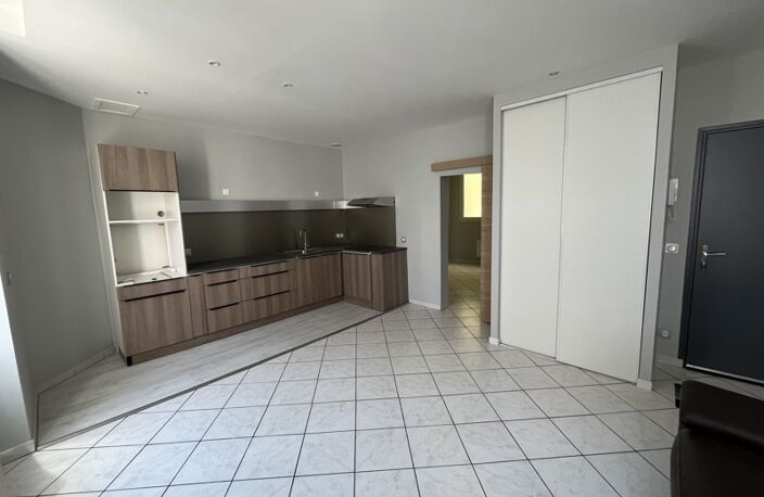 Vente appartement 2 pièces 38 m² Ribérac (24600) — photo 2