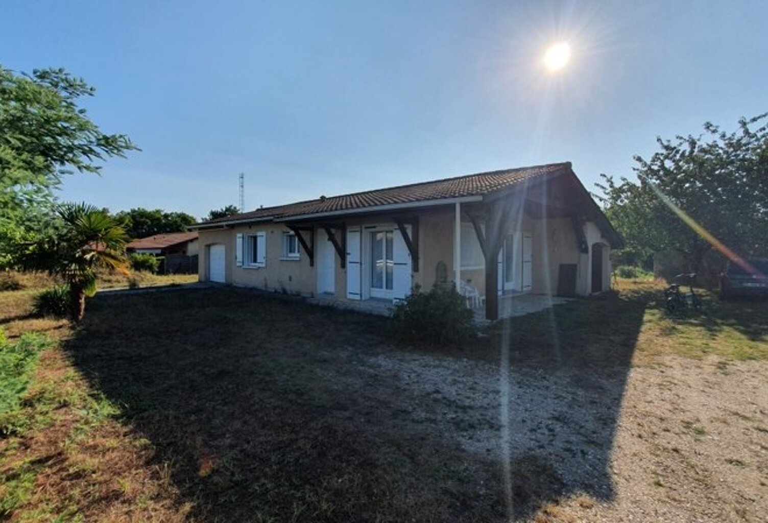 Contemporaine de 5 pièces principales — photo 1