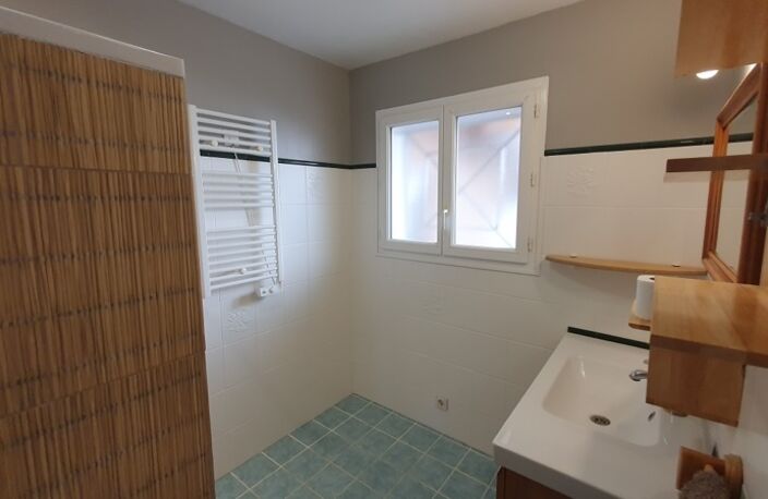Contemporaine de 5 pièces principales — photo 3