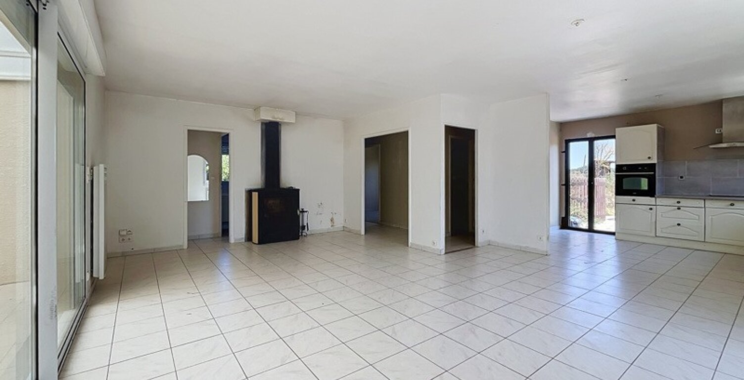 Vente maison 3 pièces 85 m² Montendre (17130) — photo 1