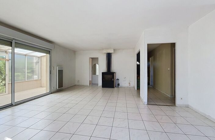 Vente maison 3 pièces 85 m² Montendre (17130) — photo 5