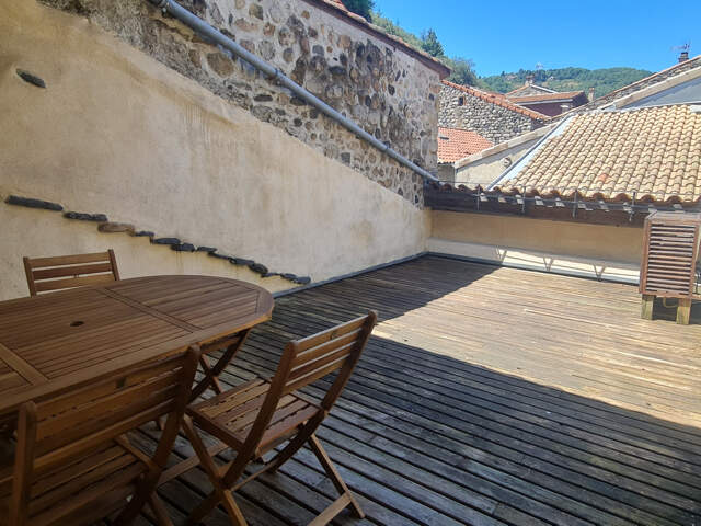 Maison de ville thermale - 95m2 plus terrasse toit 25m2 - pl — photo du bien