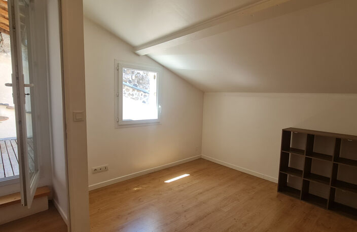 Maison de ville thermale - 95m2 plus terrasse toit 25m2 - pl — photo 3