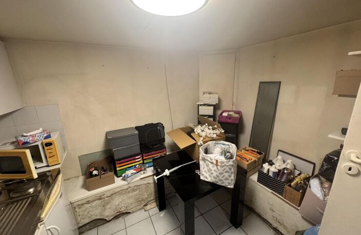 Local commercial 34m² centre ville — photo 4