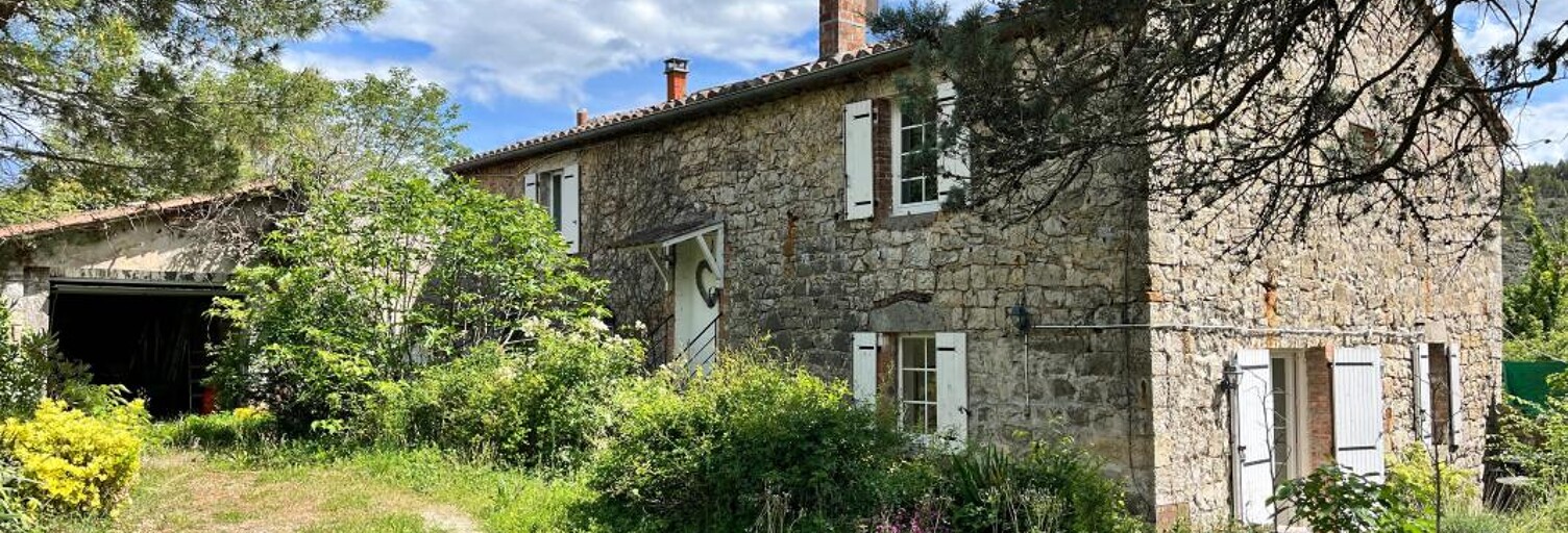 Maison 7 Pièces 206 m² à vendre à Banne (07460)