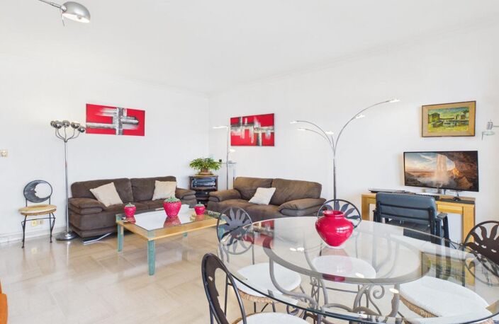 A VENDRE F3 LUMINEUX VUE MER PALAIS GRANDVAL — photo 4