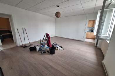 Appartement 3 pièces 767 €