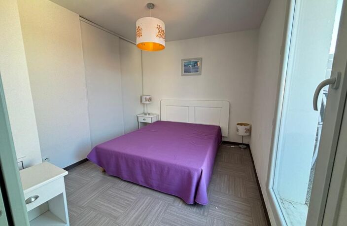 Appartement À Vendre dernier étage avec emplacement parking — photo 2