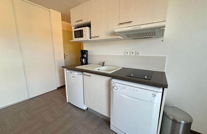Appartement À Vendre dernier étage avec emplacement parking — photo 5