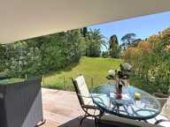 AU CALME DANS LA VERDURE — photo 2