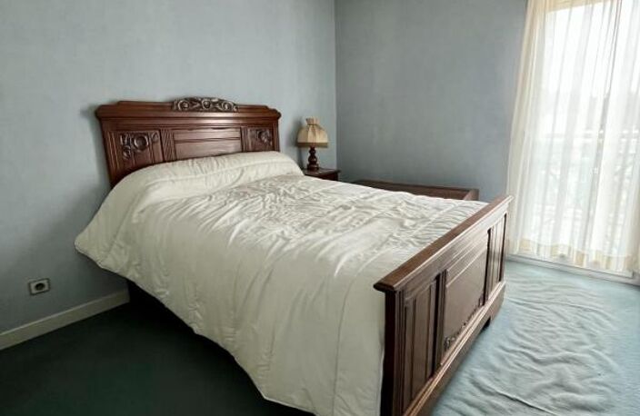 Appartement T4 sur MONTREAL LA CLUSE — photo 5