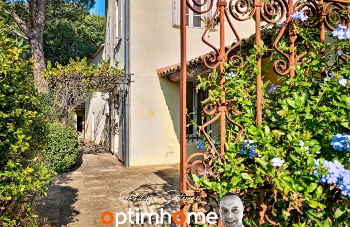 Maison Bourgeoise avec grand Jardin et Piscine - Nîmes Saint Césaire — photo 3