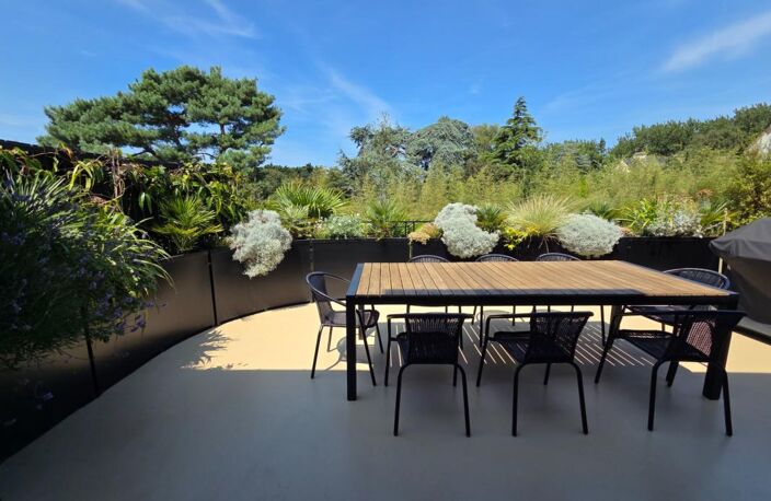 Dinard, Thalassothérapie, belle Villa BBC de 202m² sur parcelle de 400 m² clôturée et paysagée. Rénovation récente de qualité — photo 3