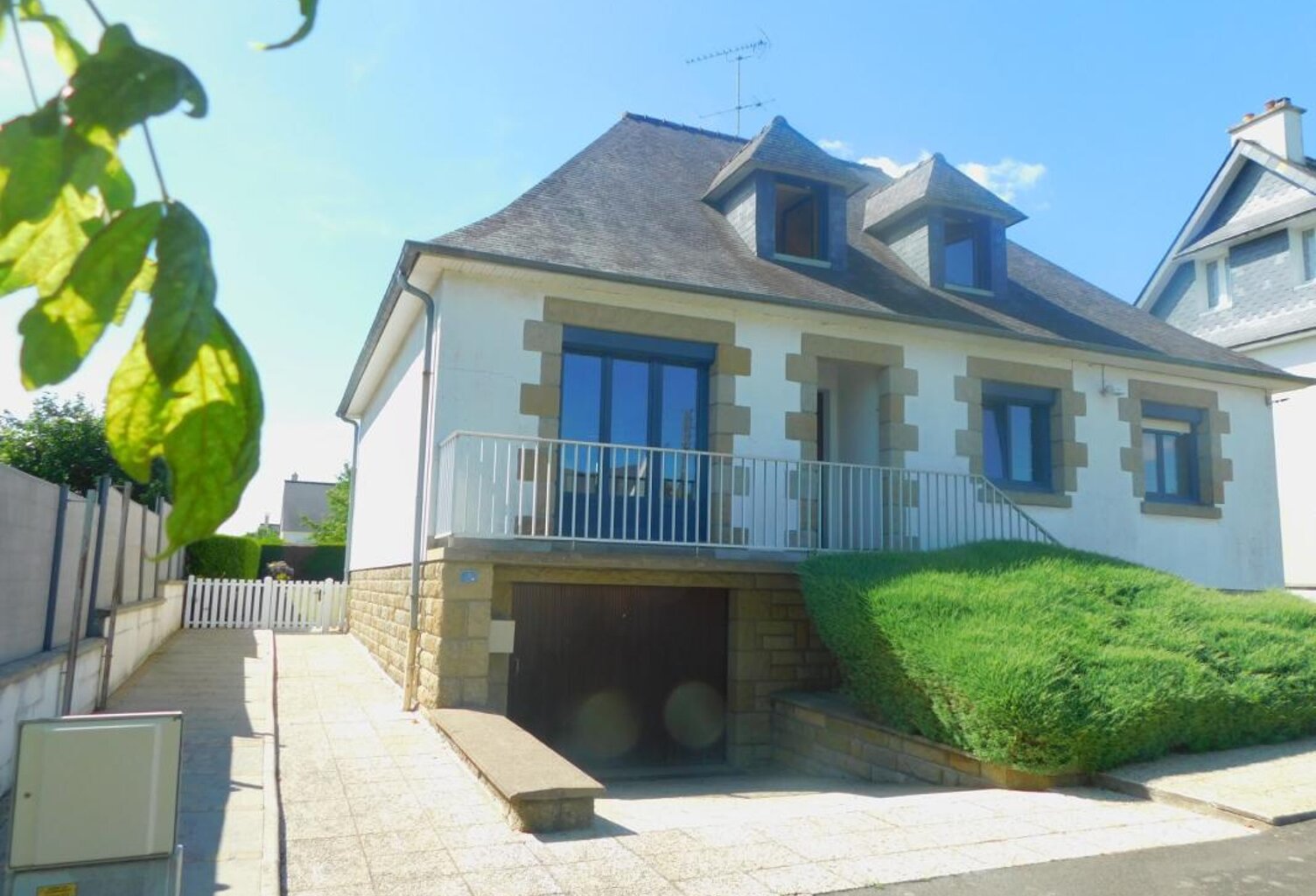 Maison à vendre 7 pièces FOUGERES (35) — photo 1