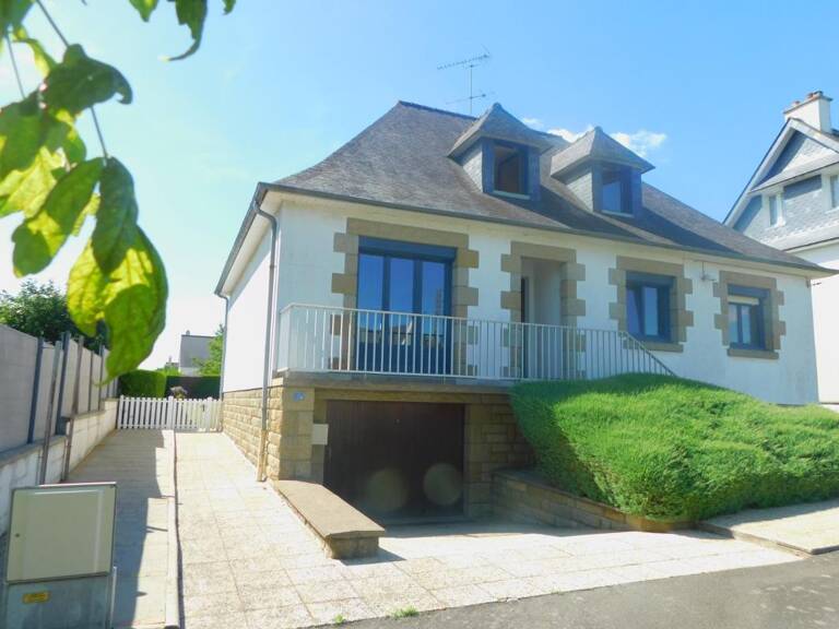 Maison à vendre 7 pièces FOUGERES (35) — photo 1