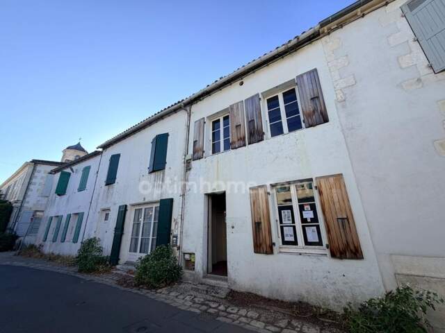 EXCLUSIVITÉ – MAISON DE VILLAGE AUTHENTIQUE EN PIERRES – MARCHÉ & PLAGES AU BOIS PLAGE — photo du bien