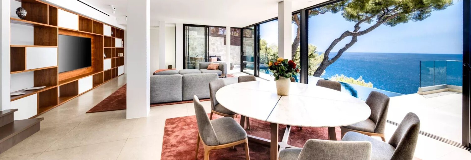 Maison 4 Pièces 218 m² à vendre à Èze (06360)