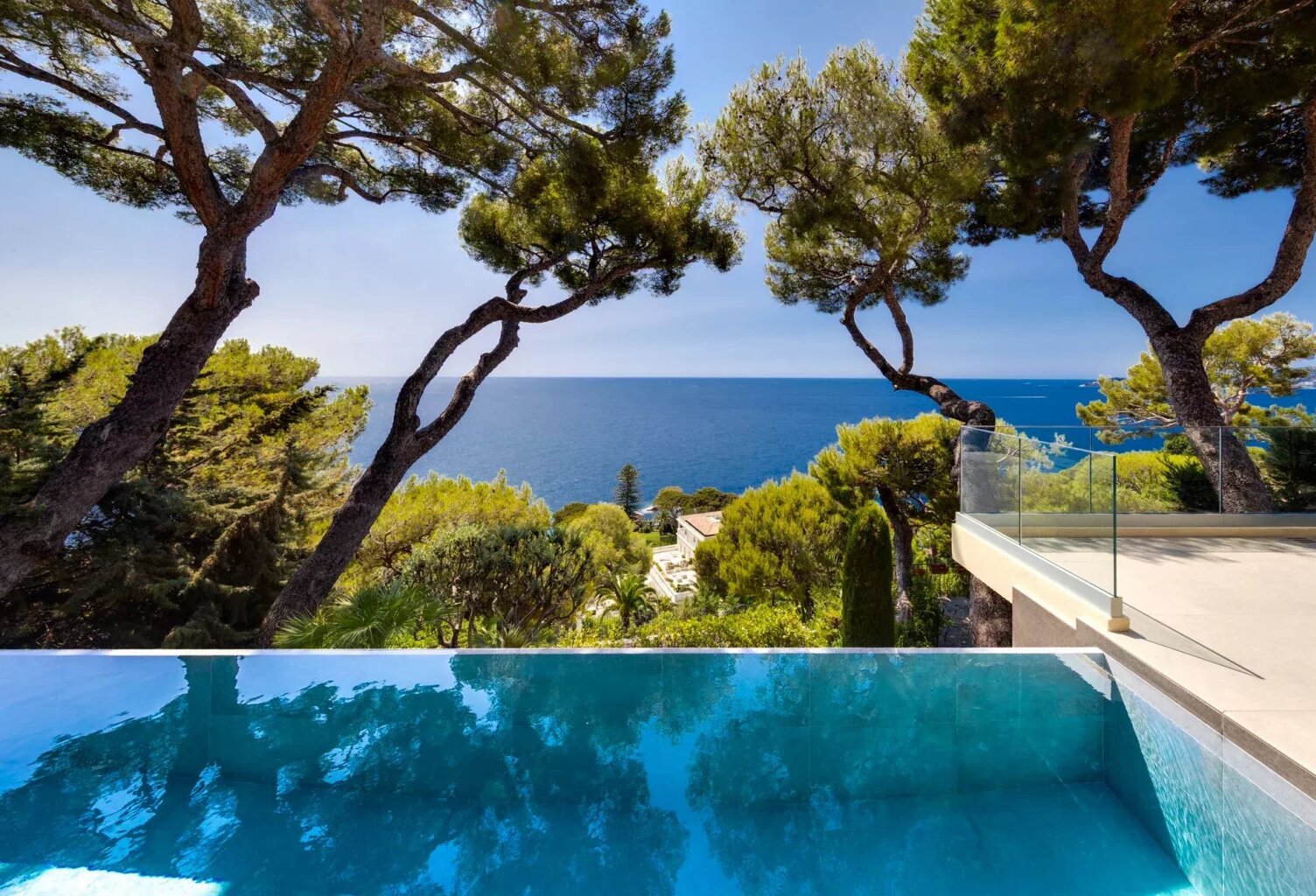 Eze, Cap Estel, Villa contemporaine d'exception — photo 1