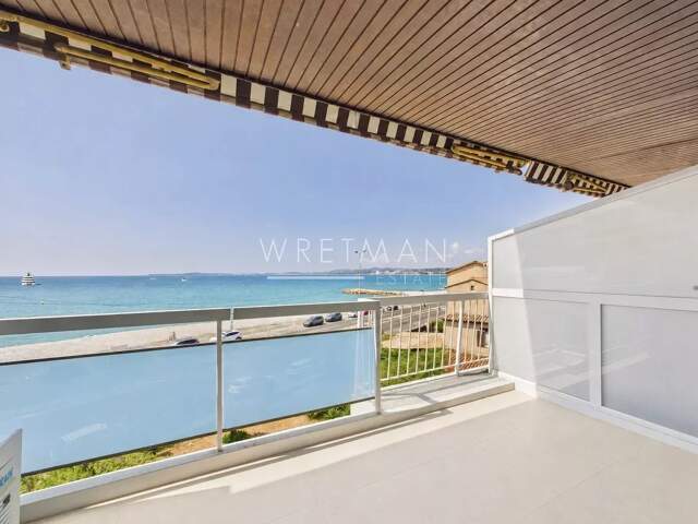 Splendide appartement 3 pièces rénové avec terrasse vue mer à de — photo du bien