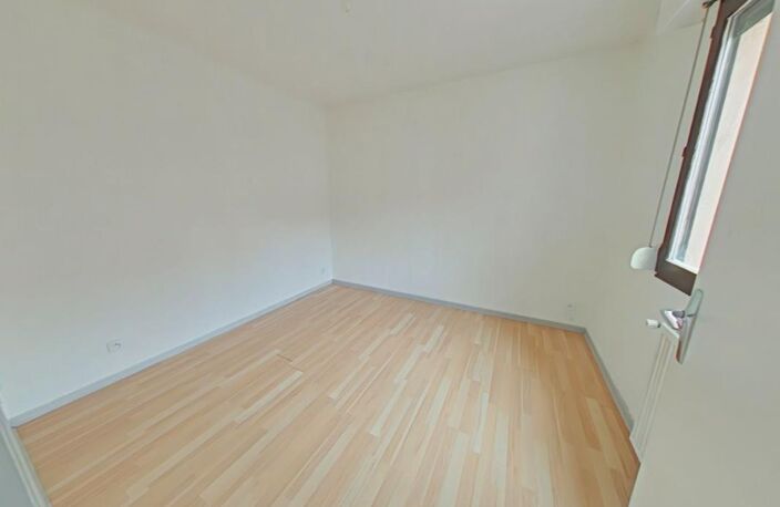 Appartement Romans Sur Isere 2 pièce(s) 37 m2 — photo 2