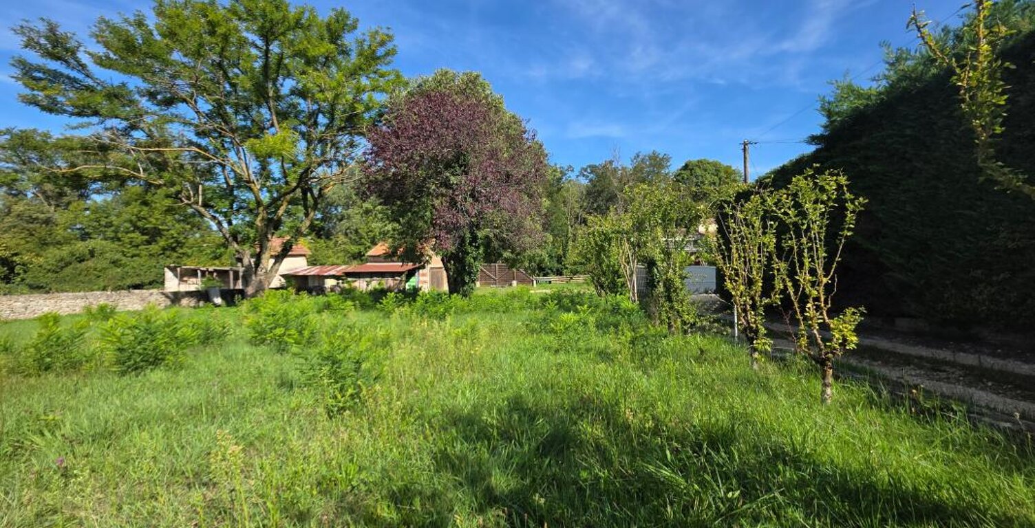 Terrain constructible 925m² — photo 1