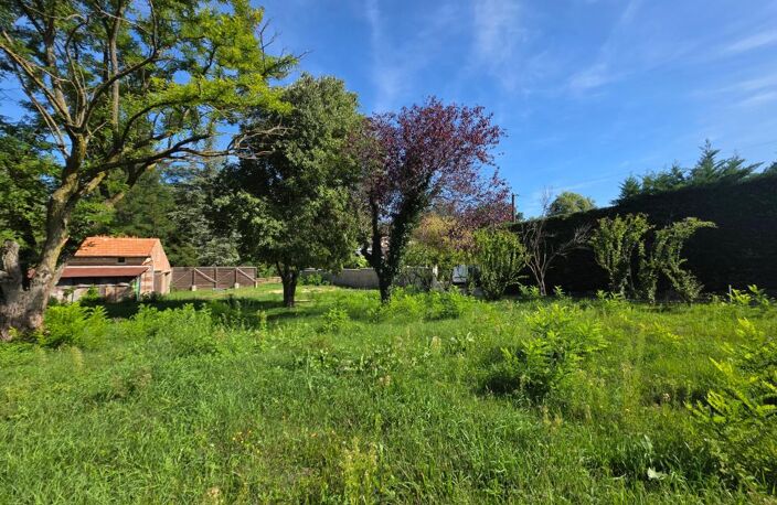 Terrain constructible 925m² — photo 4
