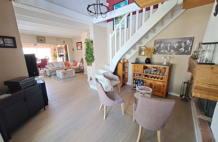Maison à vendre 7 pièces SAINT MEDARD EN JALLES (33) — photo 3
