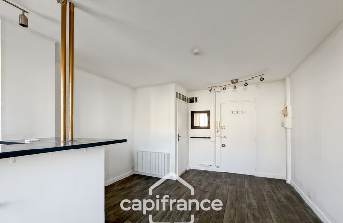 Studio rénové avec balcon, parking et cave – Hyper centre de Chelles (77) — photo 5