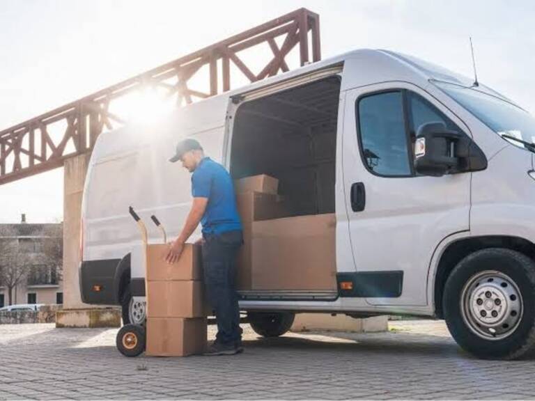 ENTREPRISE SPÉCIALISÉE DANS LE TRANSPORT DU DERNIER KILOMÈTRE – CESSION DE TITRES — photo 1