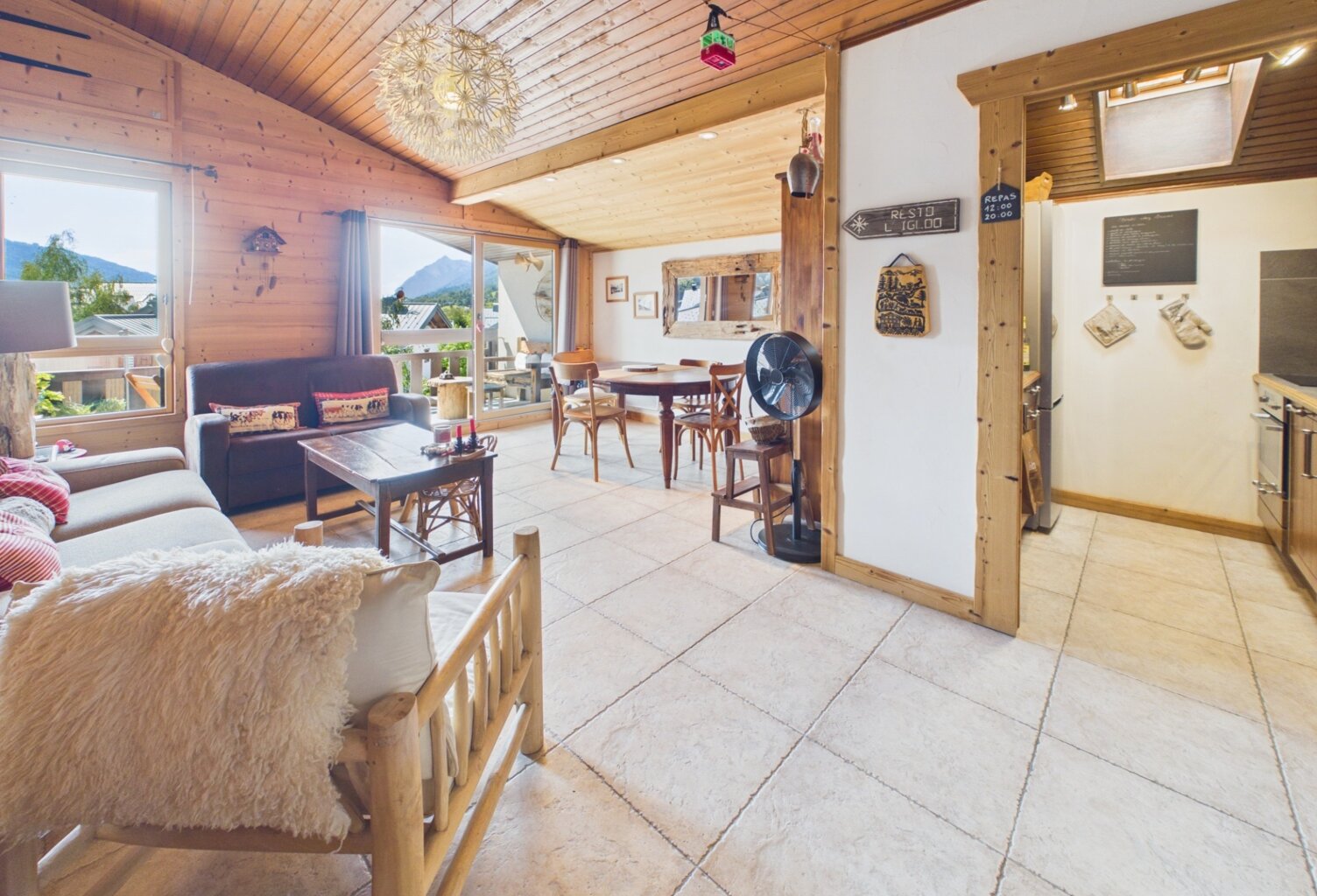 Haute Savoie (74), à vendre SAMOENS - Domaine skiable Grand Massif - Appartement T4 duplex — photo 1